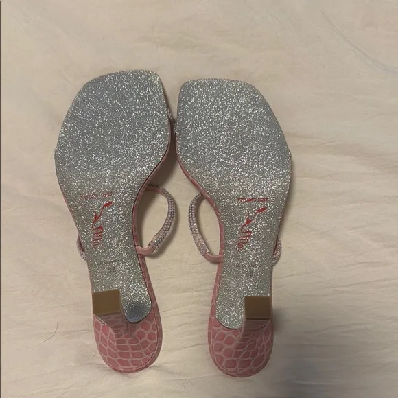 Rene Caovilla Pink Heels with Strappy Design NIB - Picture 5 of 7